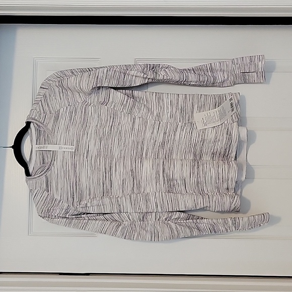 lululemon athletica Tops - NWT Lululemon Runderful Long Sleeve